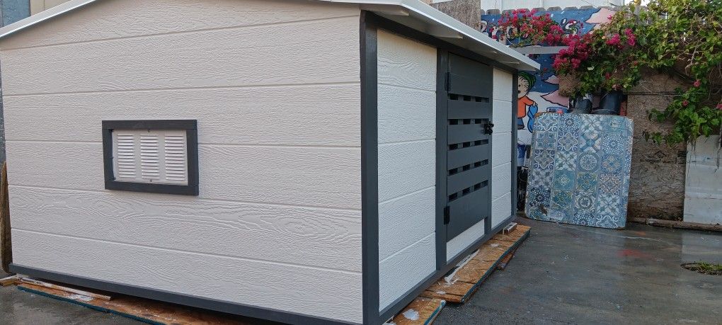 Dog Houses