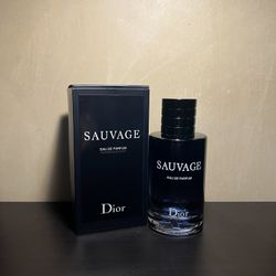 Dior Sauvage Eau De Parfum 