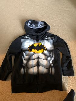 BATMAN SWEATSHIRT HOODIE YOUTH SIZE 7