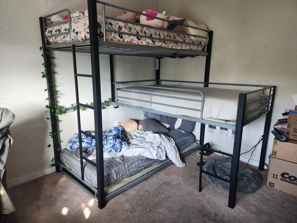 Bed Twin Over Twin Over Twin Over Twin In L Shape