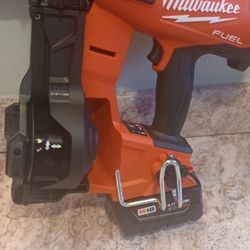 Milwaukee G15 Nailer New in Box with 5.0Ah Battery