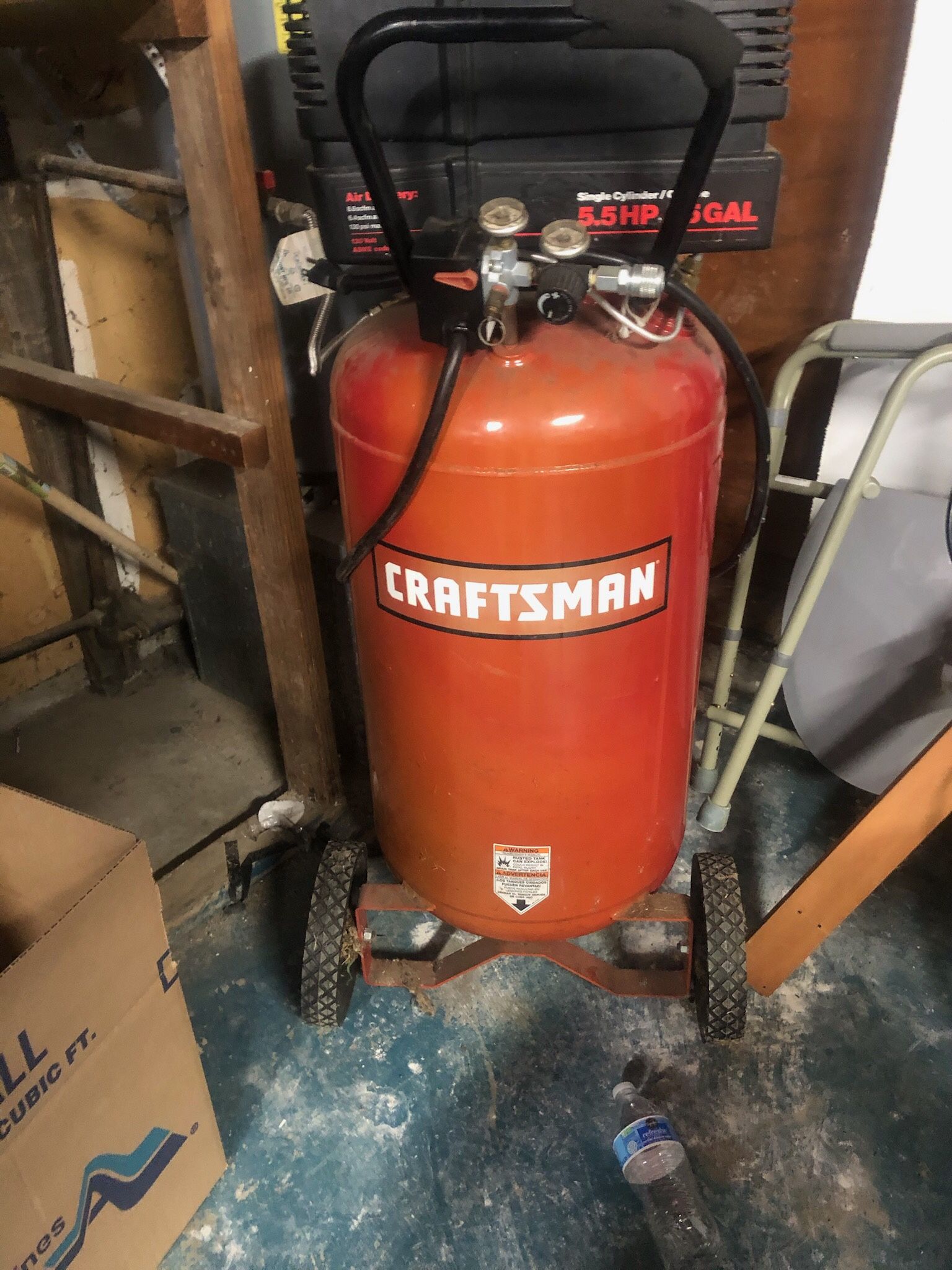 Older craftsman 5.5hp 25gal air compressor works great 100$ or best offer.