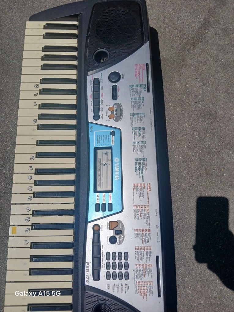 Yamaha Piano Keyboards - 2