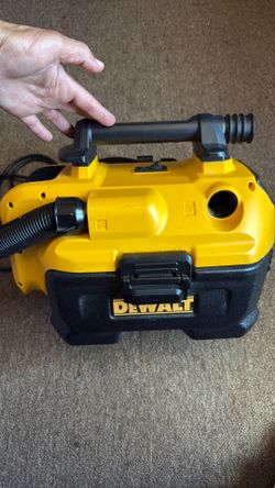Dewalt Vacuum