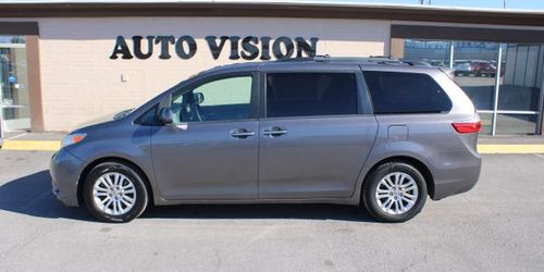 2016 Toyota Sienna