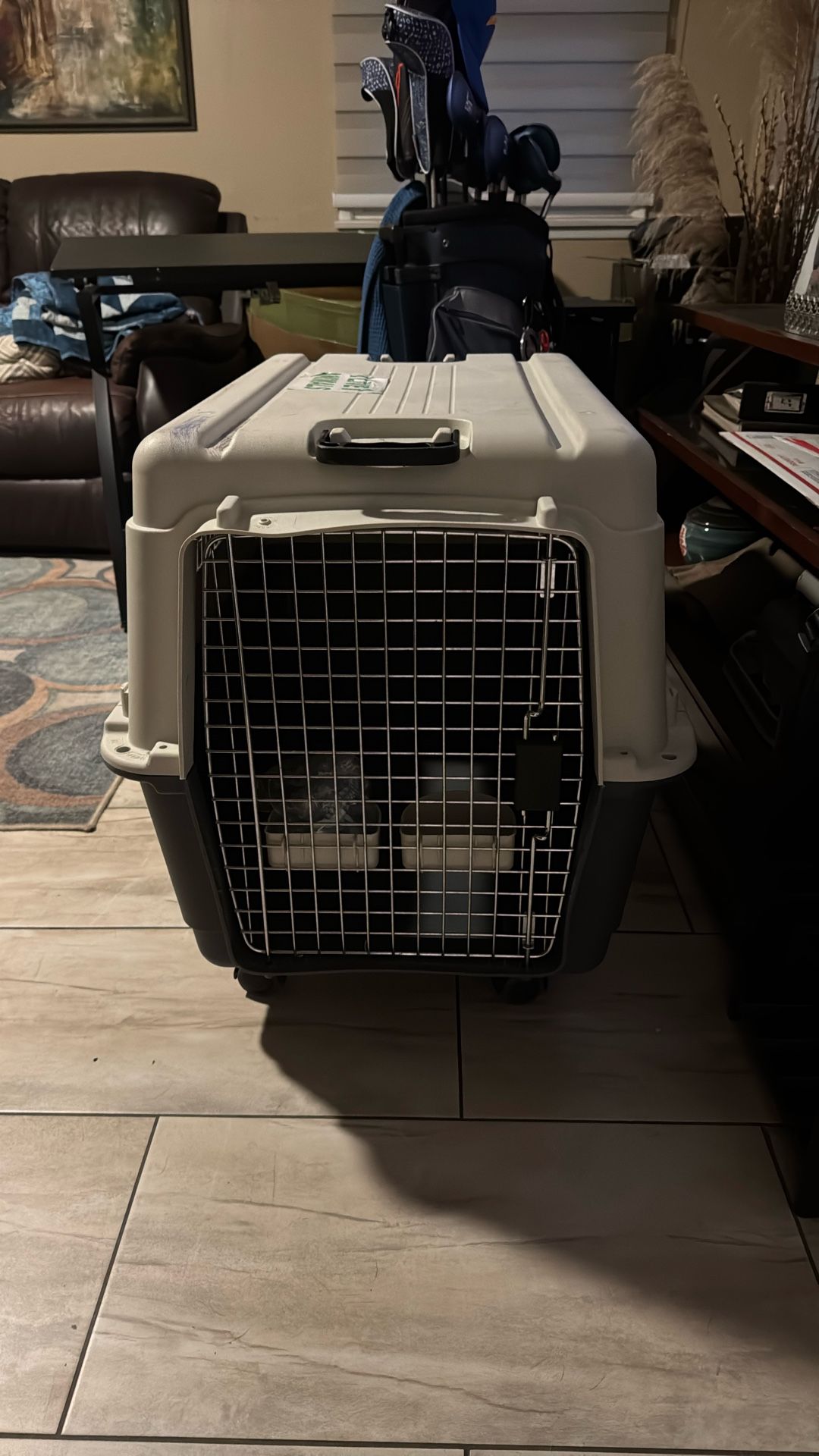 Large Wheeled Dog Crate, Great For airplane travel