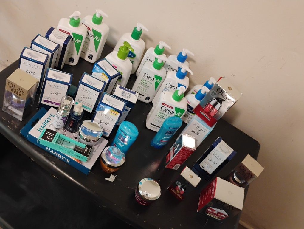 ALOT OF (CETAPHIL ÓLAY HARRYS AND MORE)