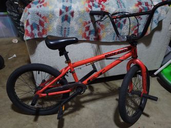 Vintage Freestyle BMX Bike GT Vertigo, Neon Orange, Black Speckled Paint👀