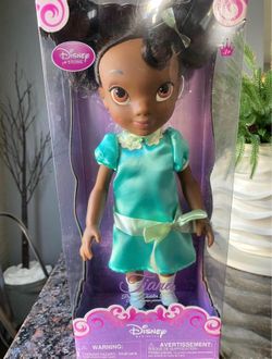 DISNEY STORE EXCLUSIVE TIANA DOLL FROM THE PRINCESS AND THE FROG TODDLER DOLL NEW