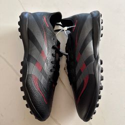Men's Size 8.5 - Adidas Predator League TF Soccer Football Shoes  ID3768 Black