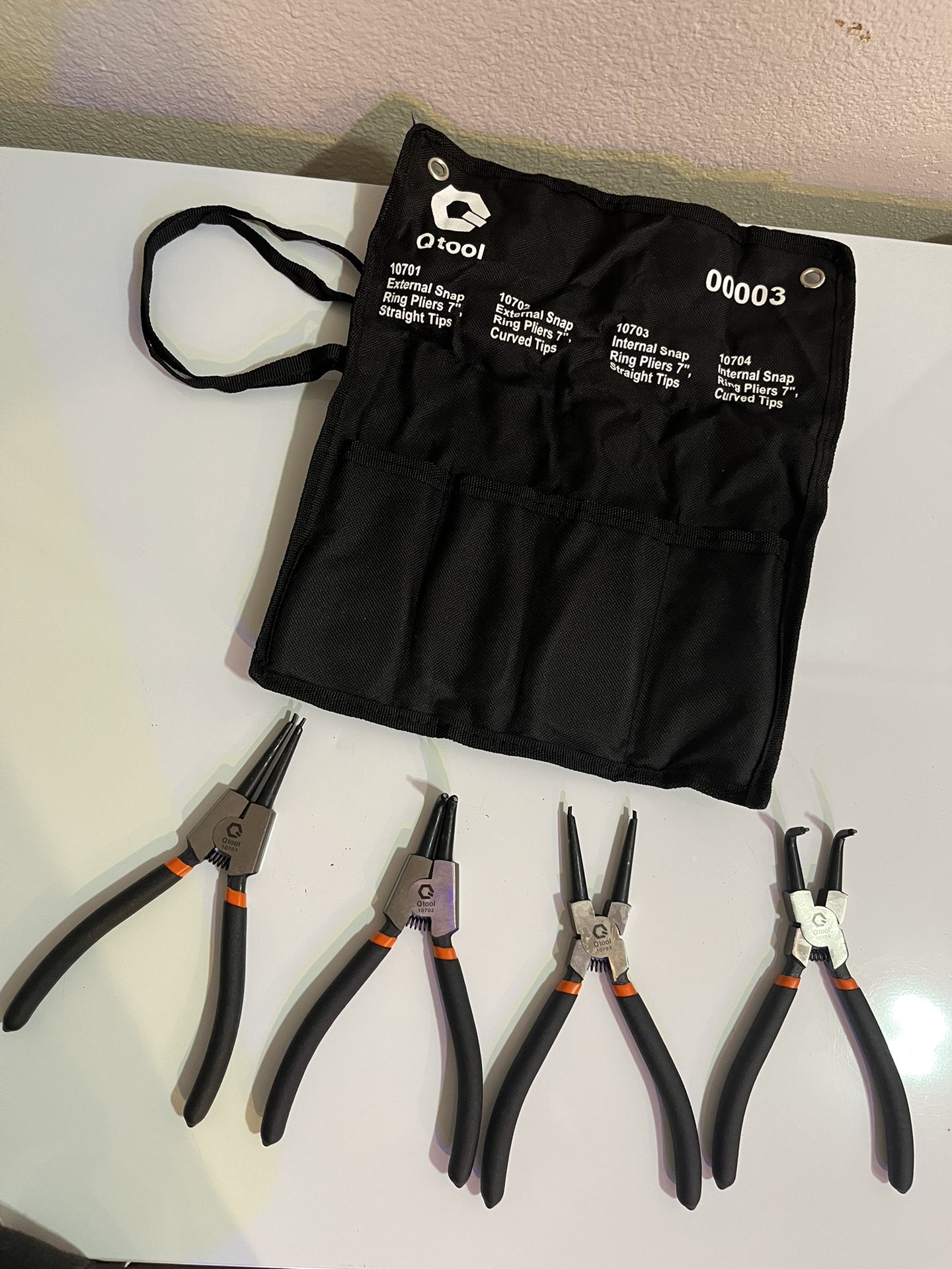 Qtool 4 Pieces Snap Ring Pliers 7“ Pliers Kit Tool Sets New 00003