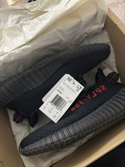 Yeezy Boost 350 V2