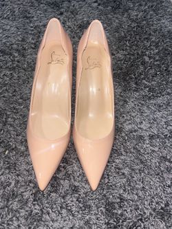 Nude Red Bottom Pointed-Toe Heels Size 8