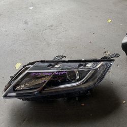 2018-2023 Honda Odyssey Driver Side Headlight