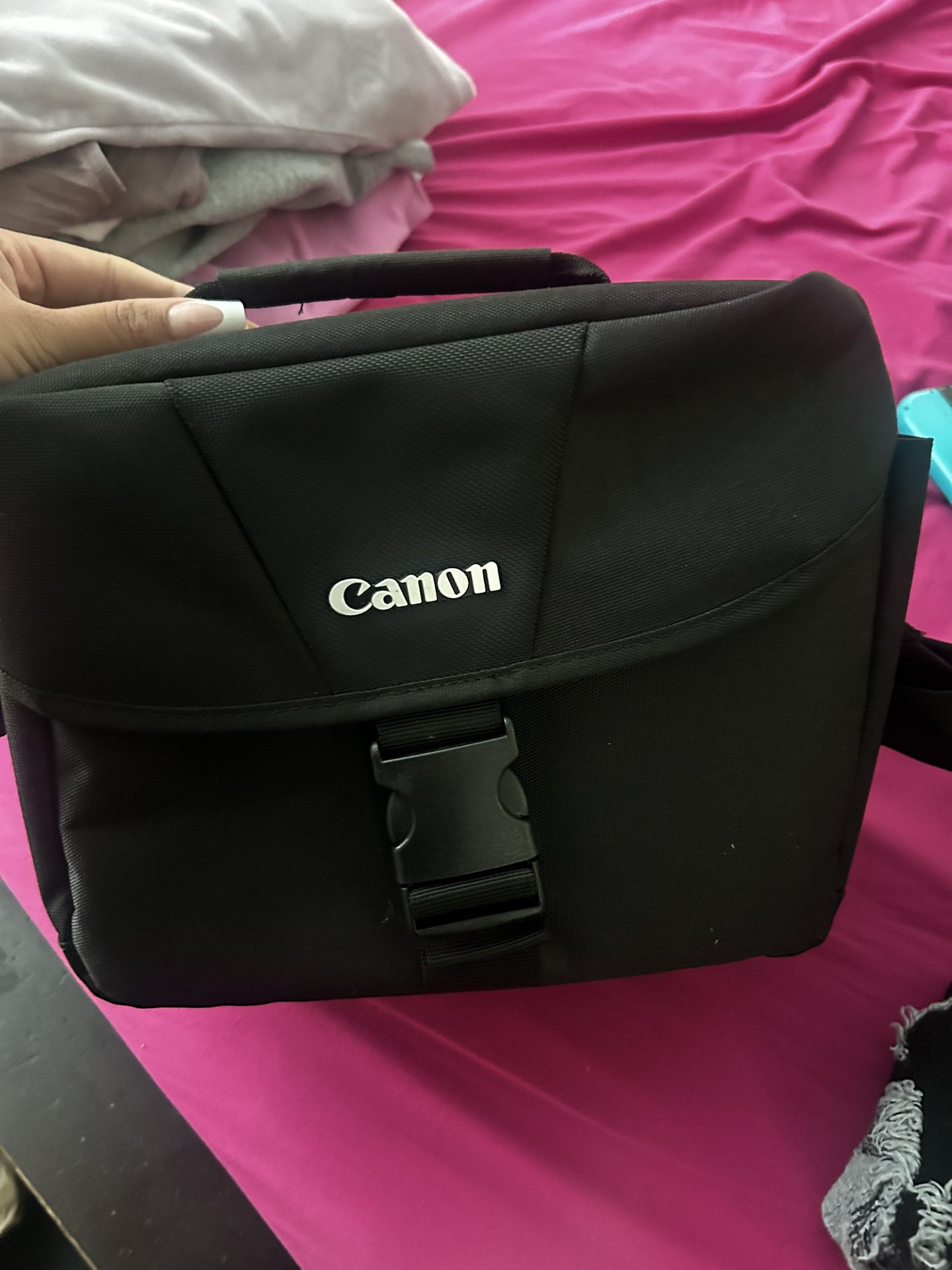 Canon Carry On Pouch 