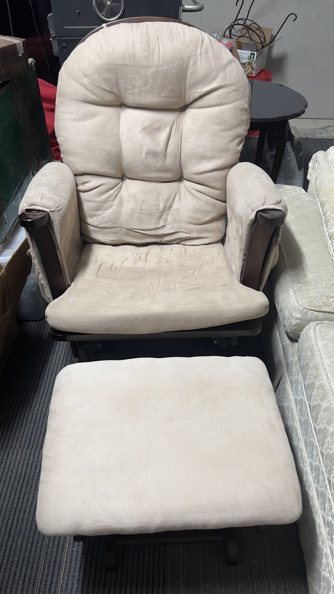 Rocking Chair /Glider