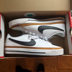 Nike Court Legacy (women)