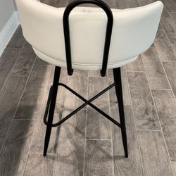 Brand New!! Counter Height Bar Stools 