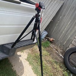 Tripod Heavy Duty 