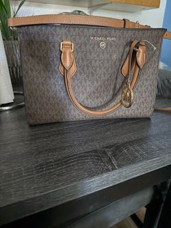 MK purse