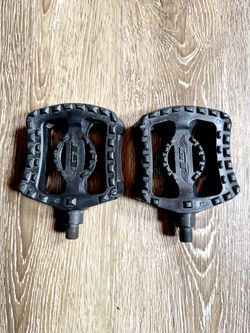 Gt Dyno pedals