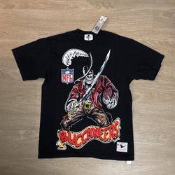 Size Medium - Mitchell And Ness Warren Lotus NFL Football Buccaneers Florida Orlando T Shirt Streetwear Supreme Hype