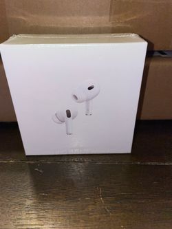 Apple AirPods Pro (2nd Generation) with Active Noise Cancellation – Charging Case