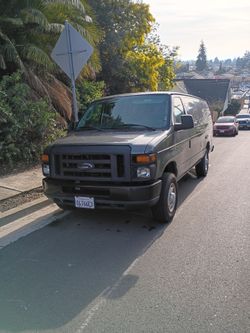 2012 ford e250 extended van