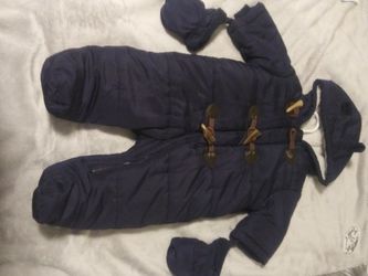 Place Snowsuit