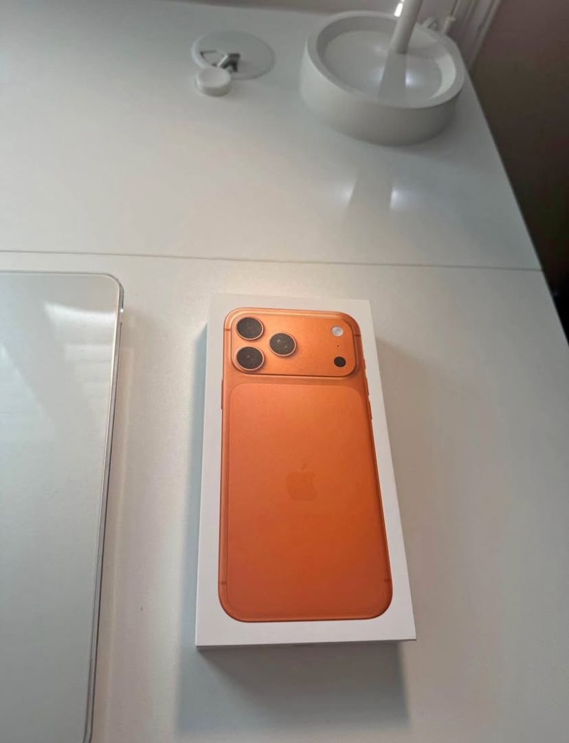 iPhone 17 Pro Max 256gig