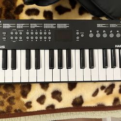 Alesis Harmony 32 Keyboard Piano