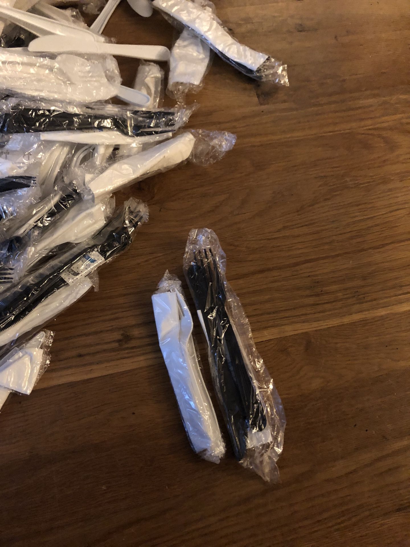 Couple Of Hundred Some Wrapped Sets Some Loose ALL NEW ALL $15