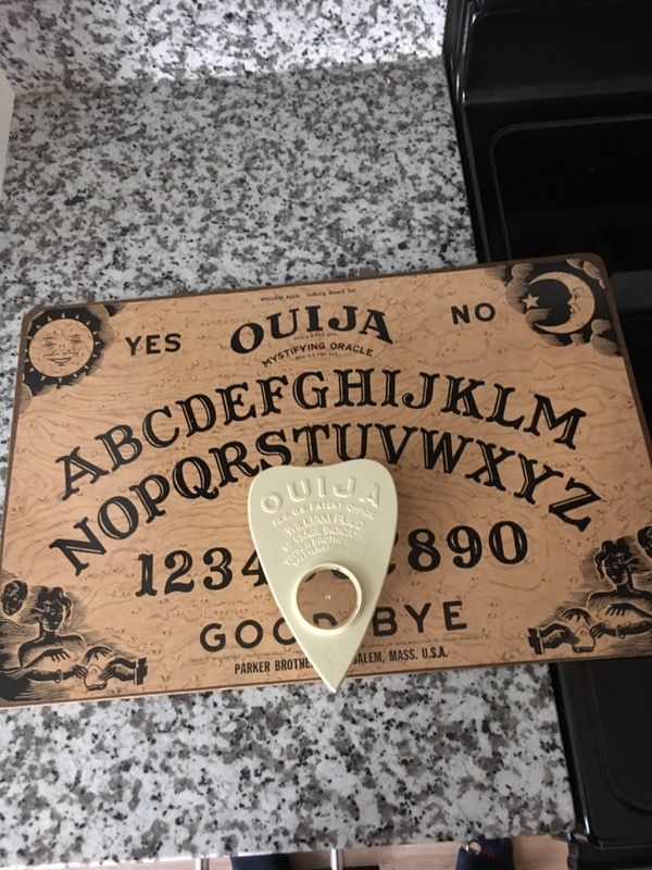Ouija Board, HALLOWEEN SPECIAL