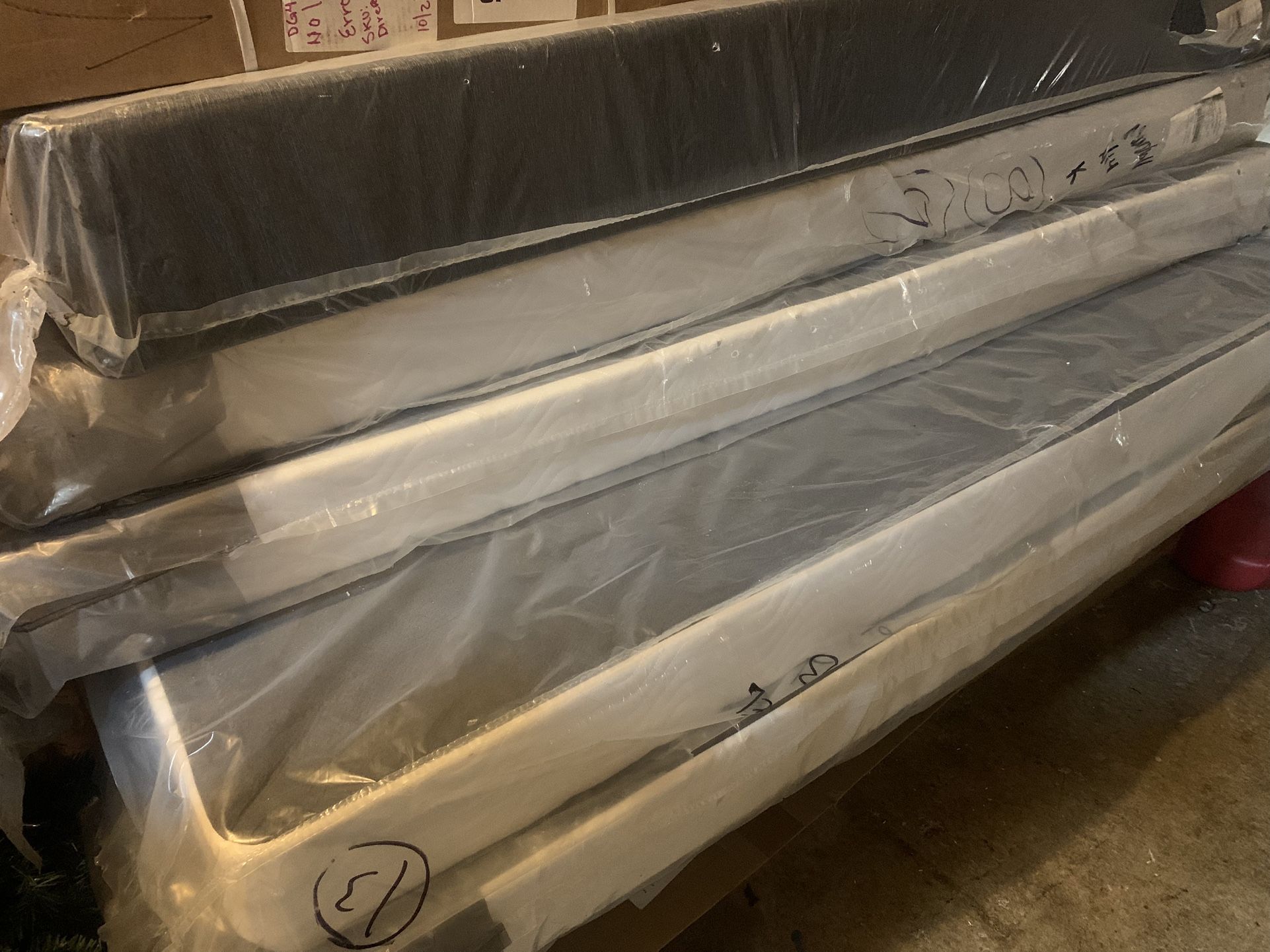 NEW! Mattress box springs