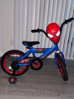 16” Marvel Spider-Man Bike with mask/wheel lights, sound & removable training wheels