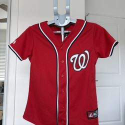 Majestic Jersey Shirt For Ladies (used)