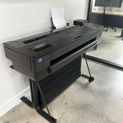 HP DesignJet T730 Large Format printer 