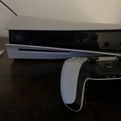PS5 And Bluetooth Headset 
