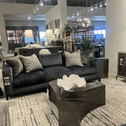 Sofa High End By Bernhardt 