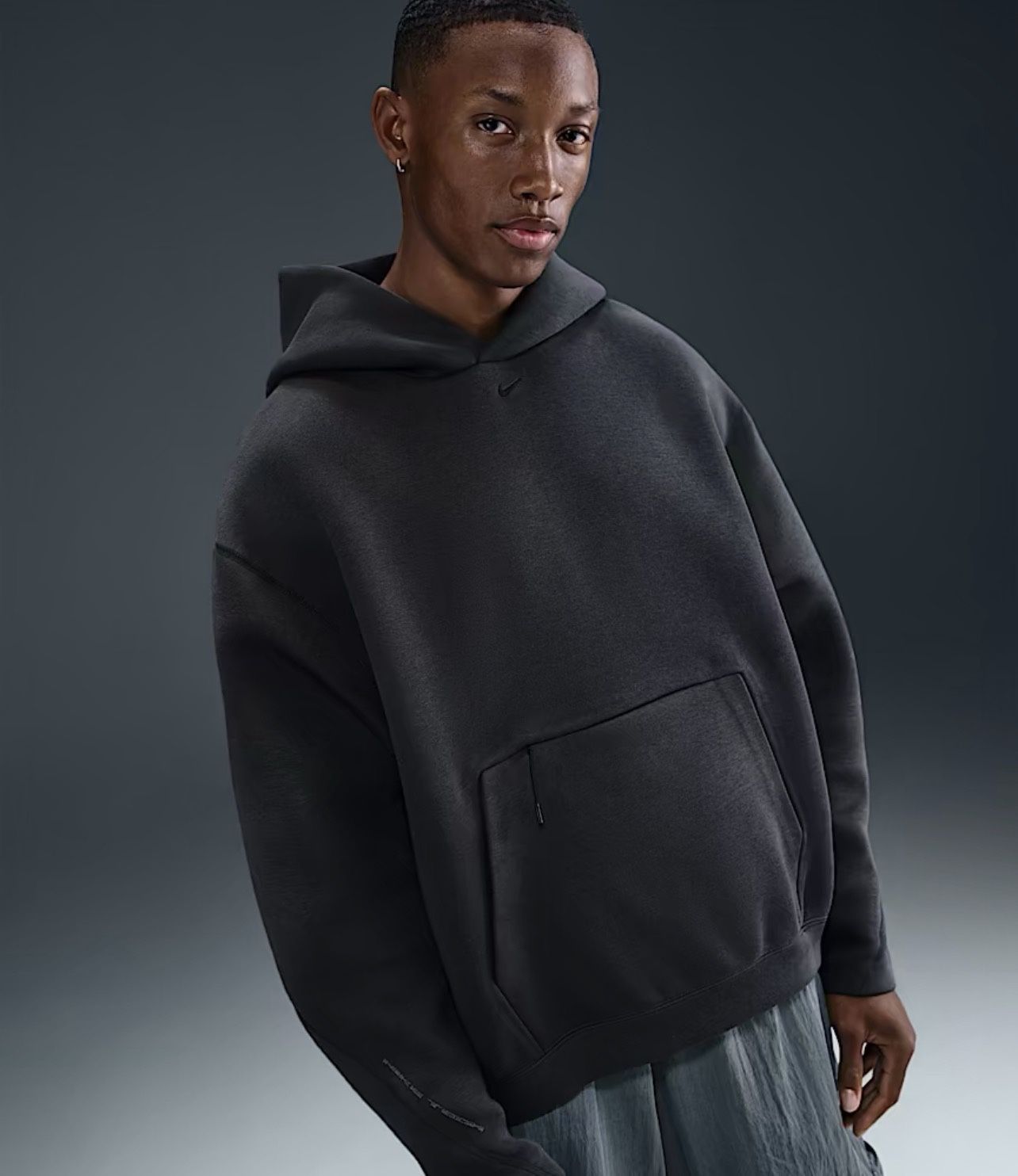 Nike Tech Fleece Oversized Hoodie HV6535-060 Size XL