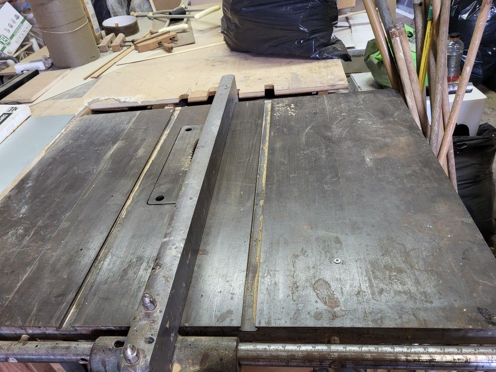 Delta 12 Inch Blade Table Saw