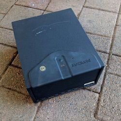 Stack-On Quick Access Biometric Safe