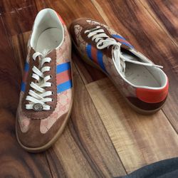 Gucci Low top Sneakers 