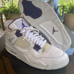 Jordan 4 Retro Metallic Purple