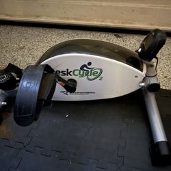  Cycle 2 , Under Desk Pedaler 