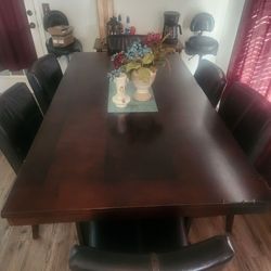Dining table and 6 chairs