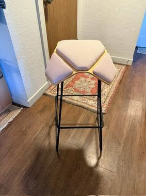 ILOA+ Bar Stool