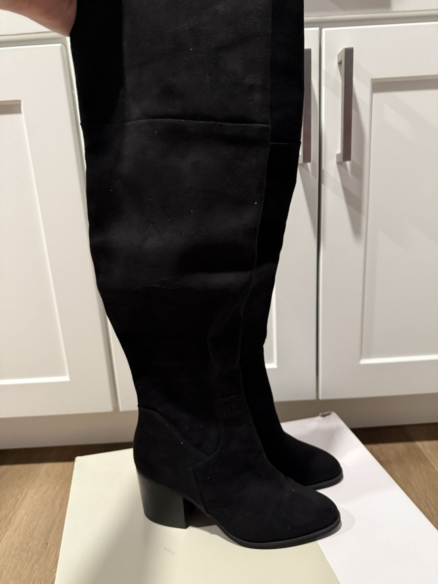Suede Black Boots