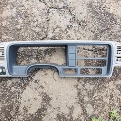 Selling a Instrument cluster bezel off a 99 Chevy Tahoe 