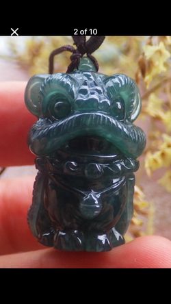 Certificate Jadeite jade power protection exquisite Green Natural A Jade Pendant Dragon Wealth Lion Dance